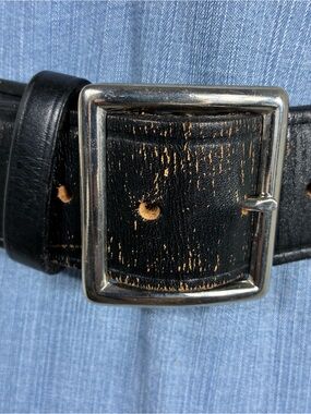 Vntg DeSantis leather belt heavy duty Sz 38 black